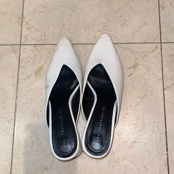 Zara slides